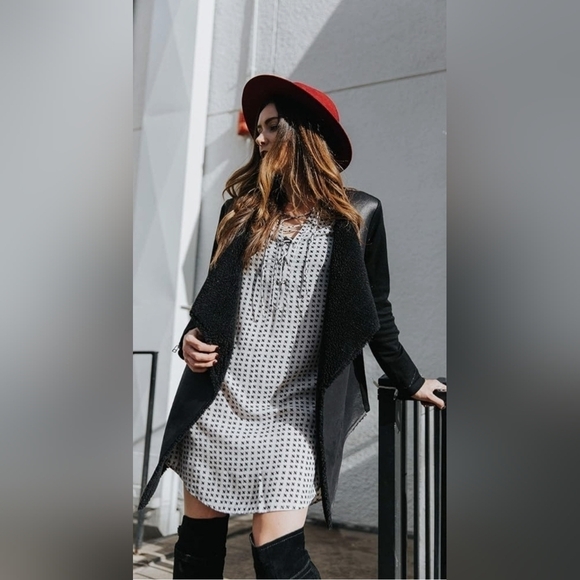 Velvet By Graham & Spencer French Terry Faux Sherpa Jacket Size XS - Picture 2 of 10